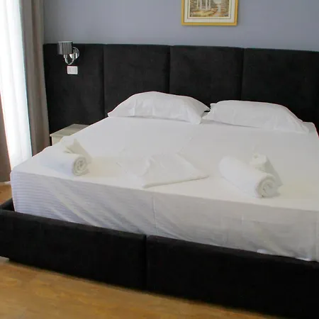 Hotel Perandor Beach