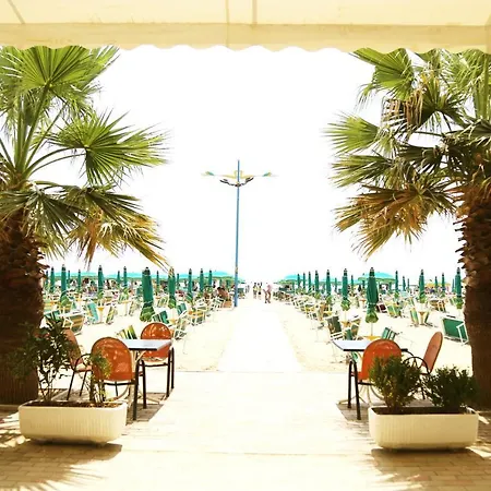 Hotel Perandor Beach Durres