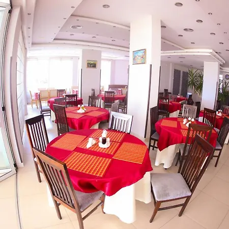 Hotel Perandor Beach Durrës