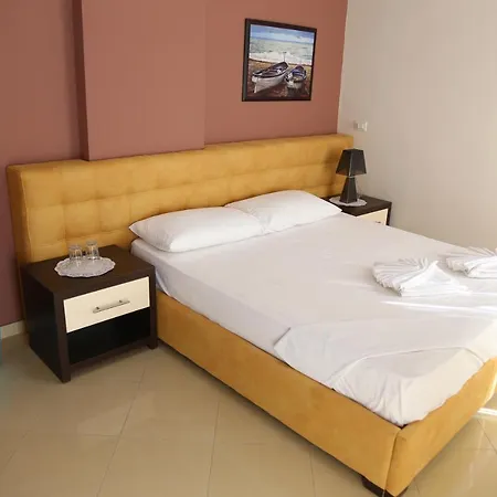 Hotel Perandor Beach 4*